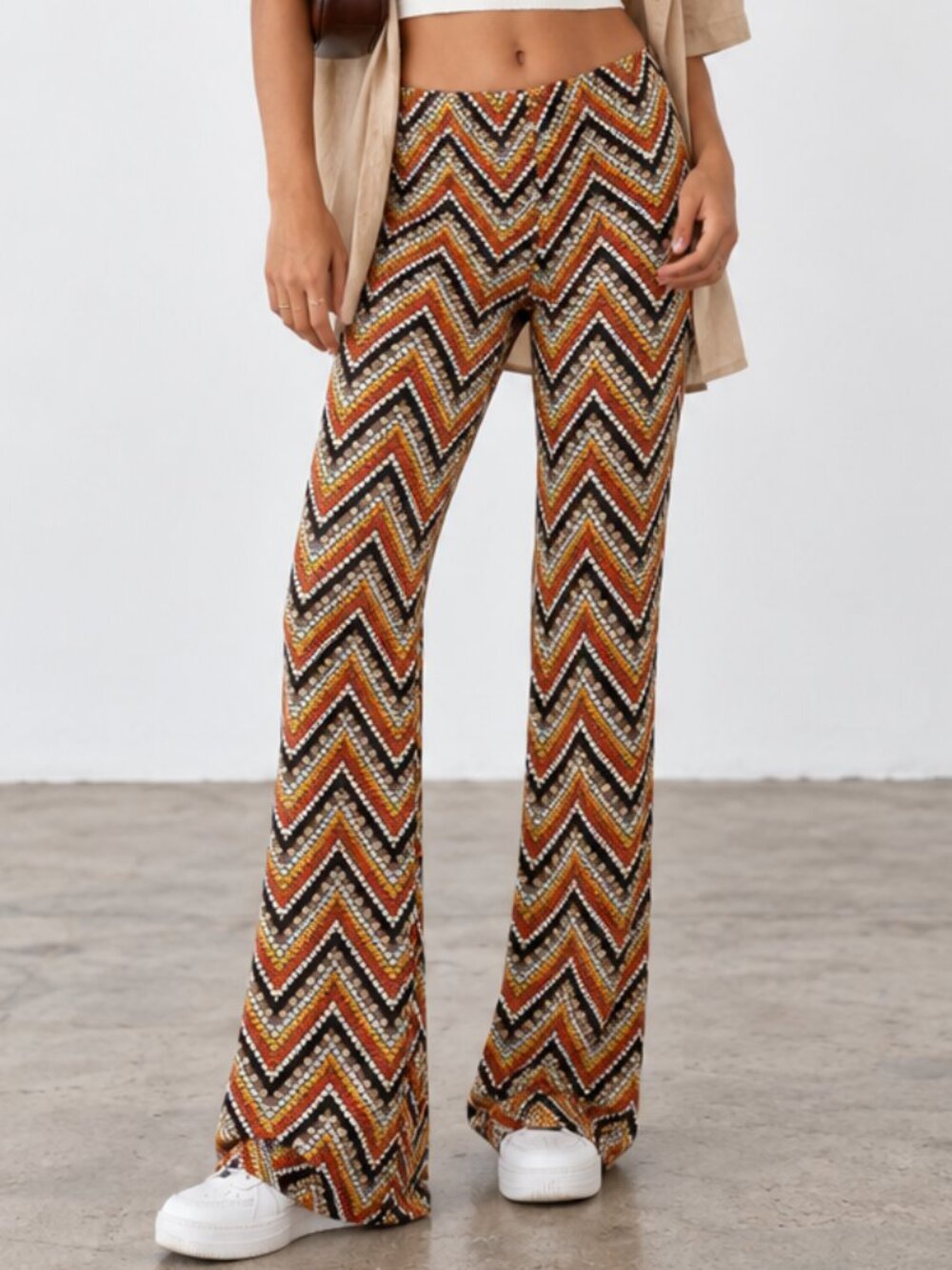 URBAN OUTFITTERS Chevron Zig Zag High Waist Flare Knit Pull On Retro Pants EUC